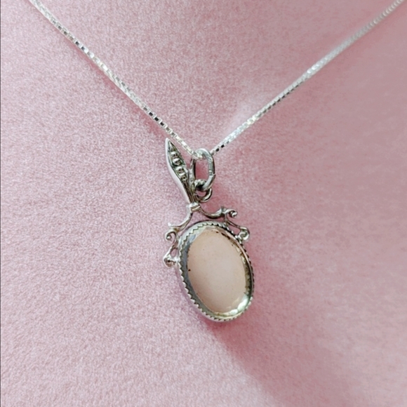 Rare BEAU Sterling Ornamental Hand Mirror Charm Pendant Necklace - Picture 9 of 10